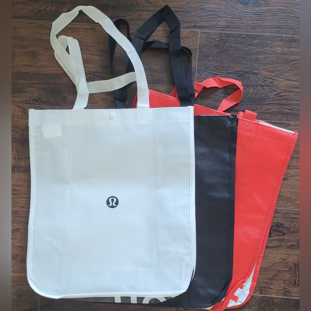 Lululemon Reusable Bags